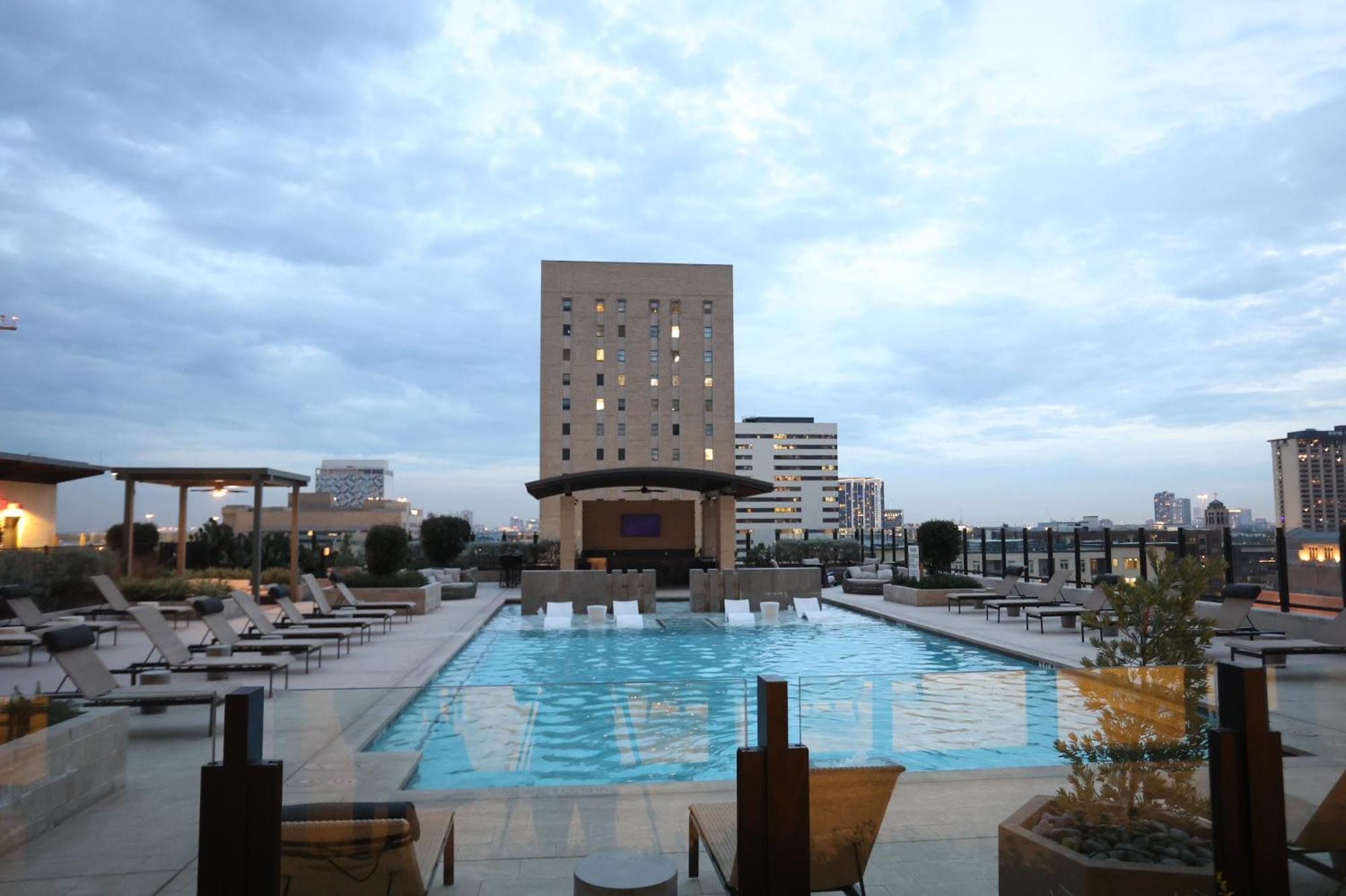 Houston'S Downtown Oasis Aparthotel Ngoại thất bức ảnh